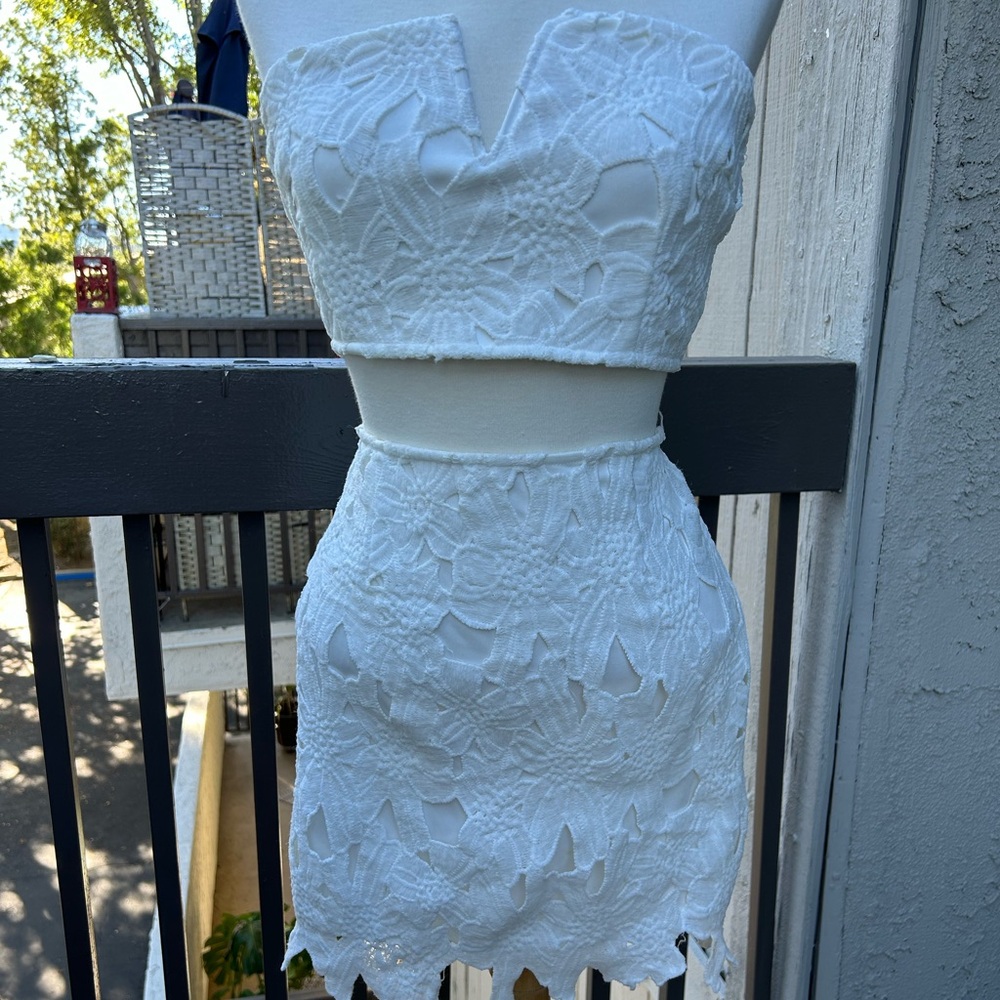 lace 2 piece skirt set